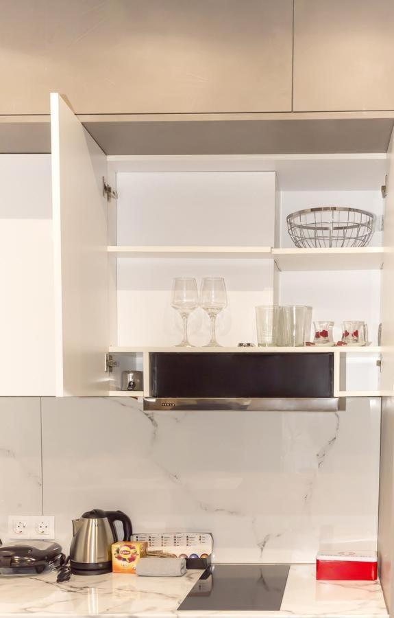 Emerald Lux Apartment Atenas Exterior foto