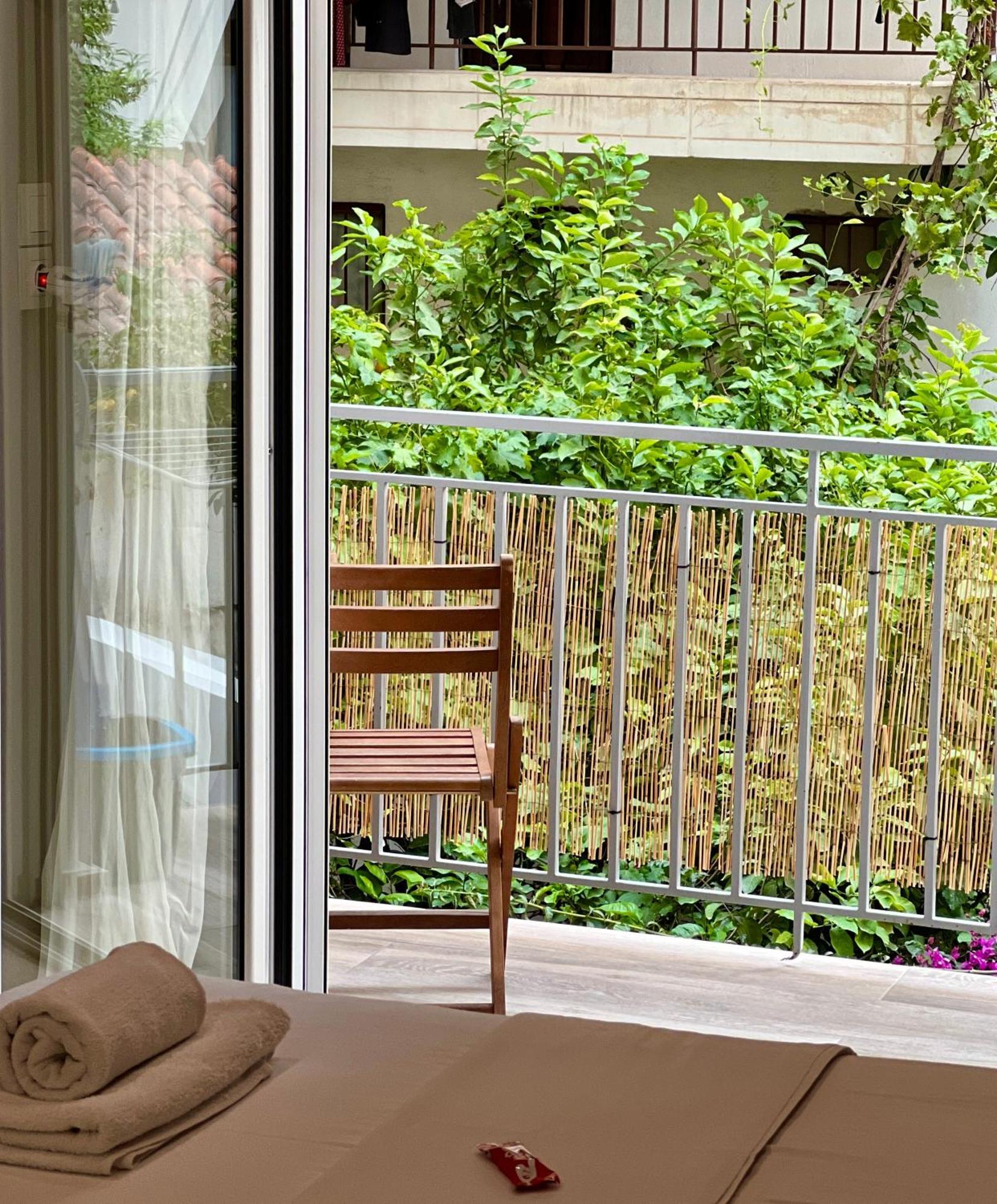 Emerald Lux Apartment Atenas Exterior foto